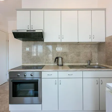 Studio-apartment Mit Meerblick