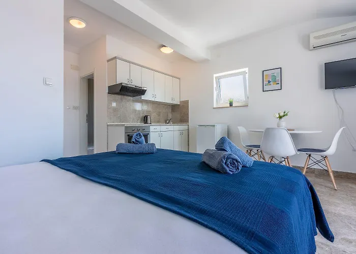 Studio-apartment Mit Meerblick *