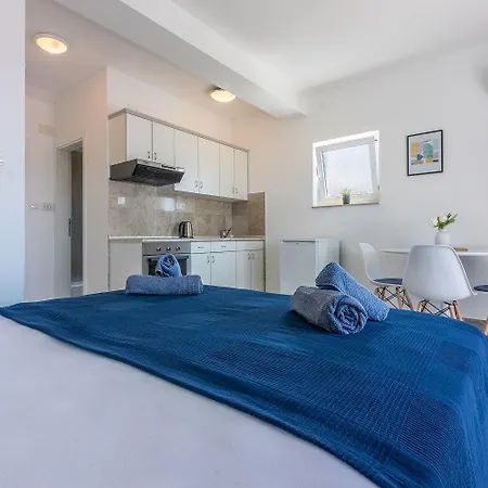 Studio-apartment Mit Meerblick *