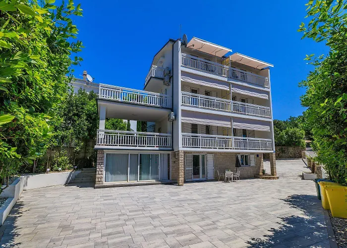 Studio-apartment Mit Meerblick * Dramalj